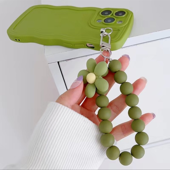 Matte Green Phone Case with Chain iPhone 13 Pro Max NEW - Picture 2 of 4